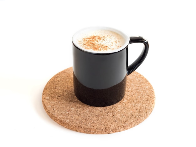 Tasse Kaffee isoliert auf weißem Hintergrund