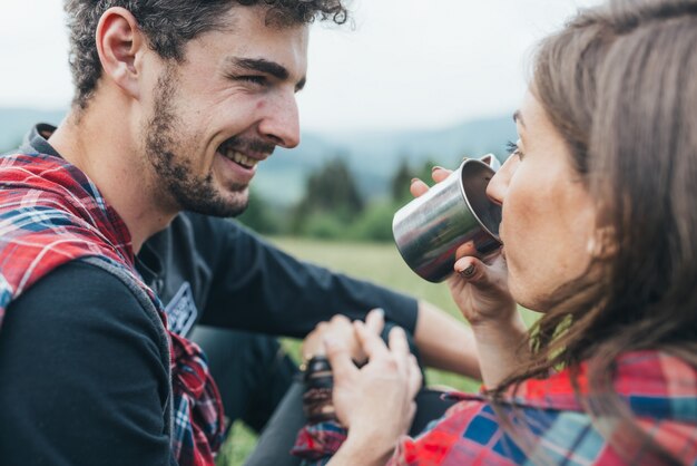 Tasse Tee Punkt Berge Planung