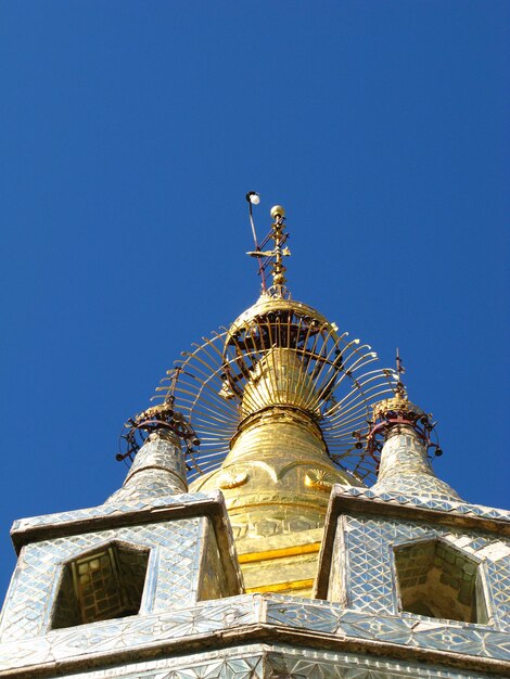 Taungkalat-Kloster auf dem Berg Popa in Myanmar