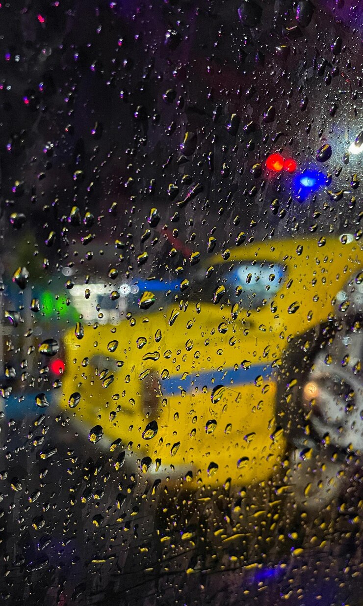 Taxi amarillo famoso de Kolkata India