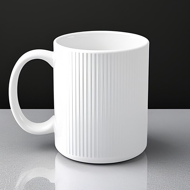 Una taza blanca con la palabra café