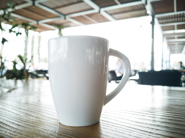 Taza de cafe blanco