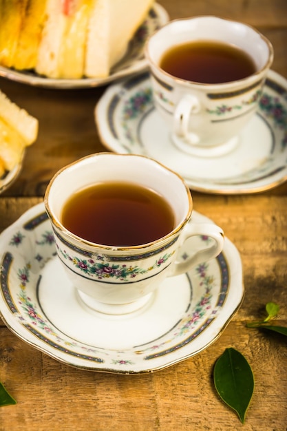 Foto taza de café en la mesa