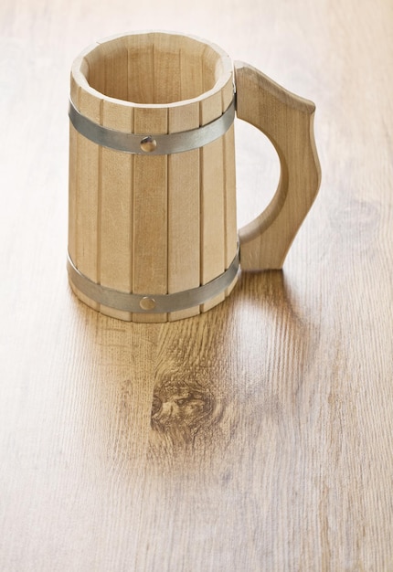 Una taza de madera