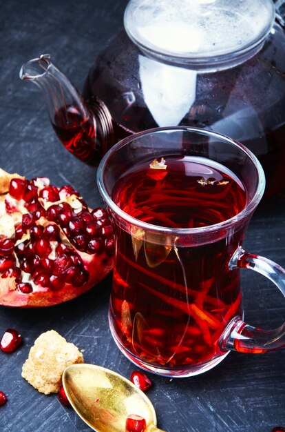 Taza de té de granada