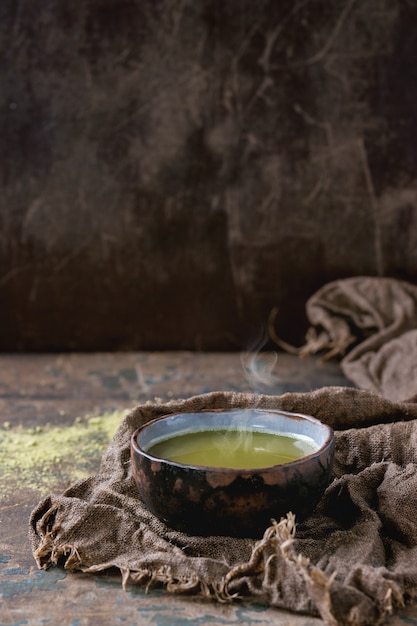 Taza de té matcha