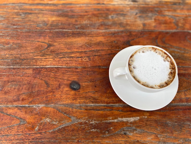 tazas de café sobre la mesa, capuchino art.