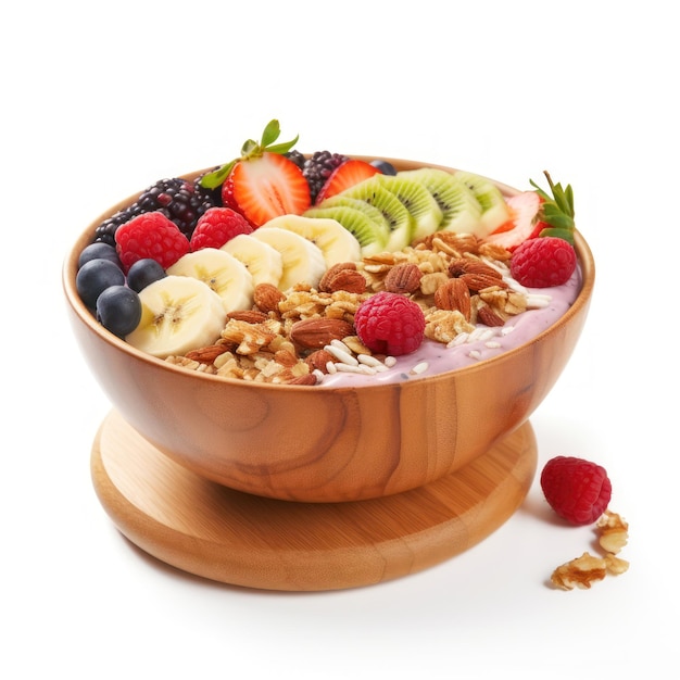 Tazón de batido Batido espeso cubierto con granola de frutas y nueces aisladas