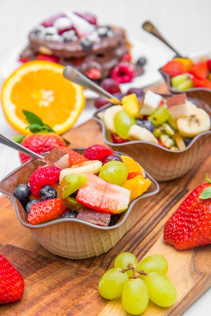 Tazón de ensalada de frutas