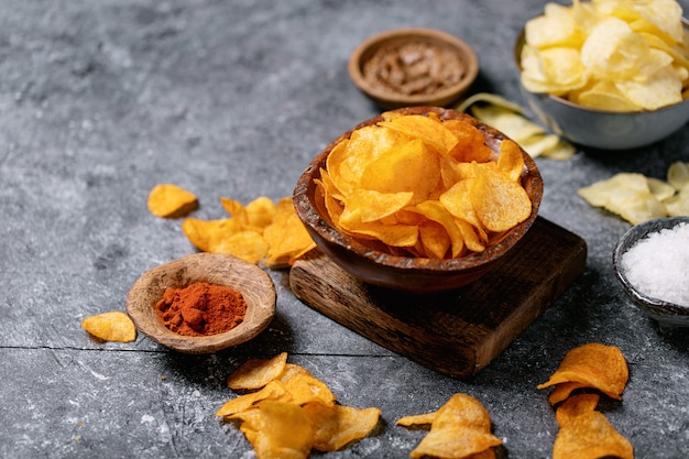 Tazón de papas fritas caseras