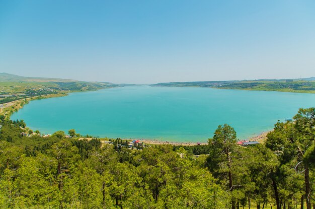 Tbilisi Stausee. Von oben betrachten.