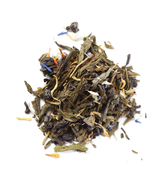 Té aislado en blanco