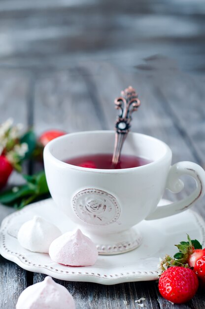 Té de frutas con fresas