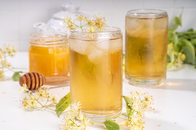 Té helado de flor de tilo