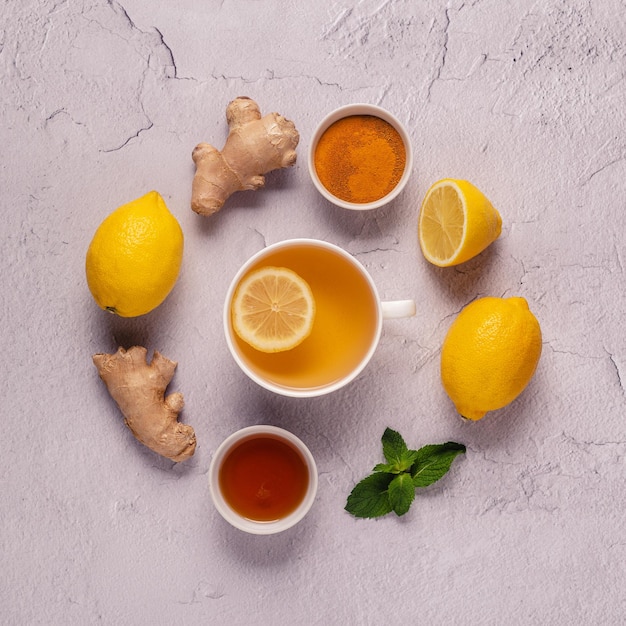 Té verde con limón y miel Refuerzo de la inmunidad y remedios para el resfriado