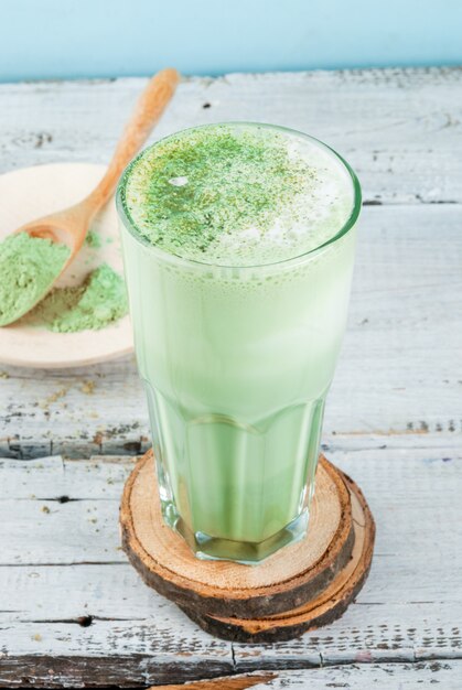 Té verde matcha latte