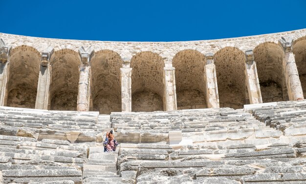 El teatro de la antigua ciudad griega de Aspendos - Anfiteatro de Aspendos Antalya Turquía