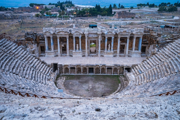 El teatro de Hierápolis en Denizli, Turquía