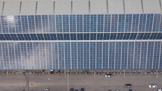 Technologie Solarzelle Solarzelle auf dem Dach der Fabrik Industrie Sonnenkollektoren auf dem Dach der Fabrik