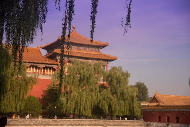 Techos de pagoda en la ciudad prohibida en Beijing China