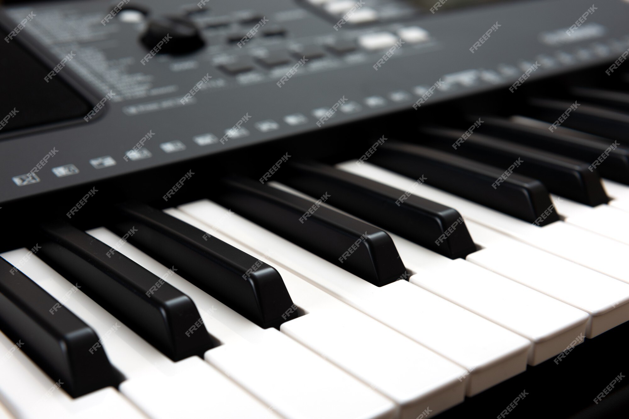 Teclado de piano eletrônico para tocar e gravar música em estúdio