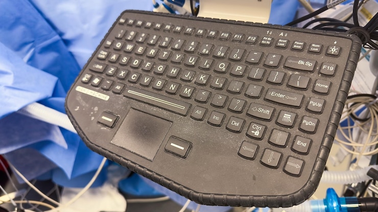 Foto un teclado con la palabra teclado en él