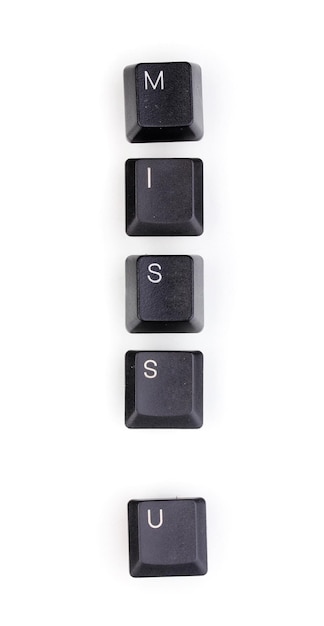 Foto teclas do teclado dizendo sinto sua falta isoladas no branco