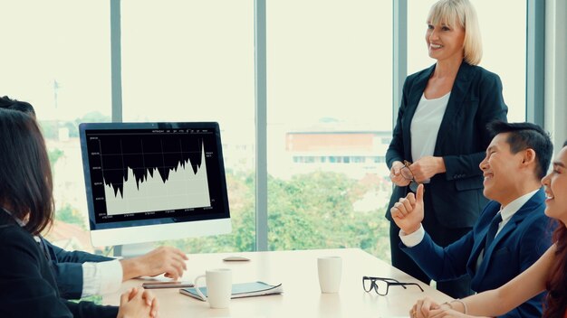 Tecnología de análisis visual de datos empresariales por software informático creativo