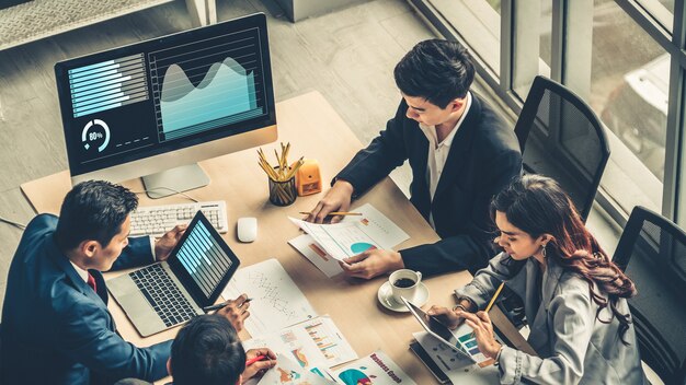 Tecnología de análisis visual de datos empresariales por software informático creativo