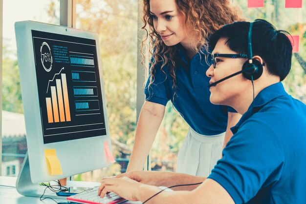 Tecnología de análisis visual de datos empresariales por software informático creativo