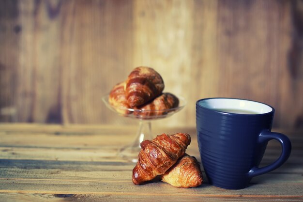 Teetasse Croissant Frühstück