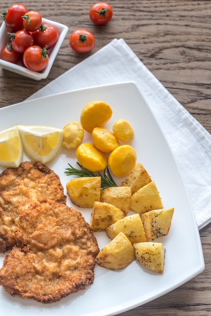 Teil Schnitzel mit Beilage