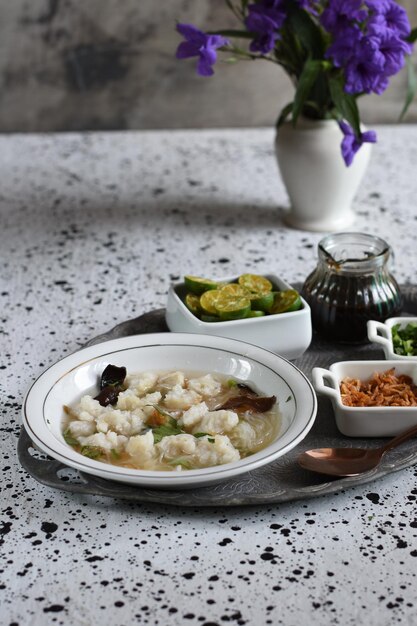 tekwan, comida tradicional de Palembang, Indonésia