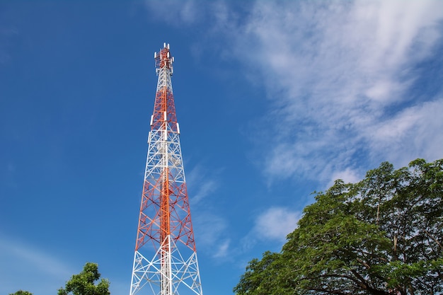 telecomunicação mastro tv antenas tecnologia sem fio