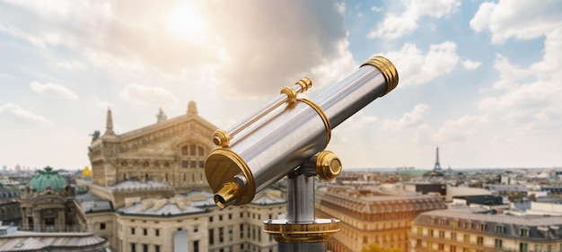 Telescópio com vista para a Torre Eiffel em Paris