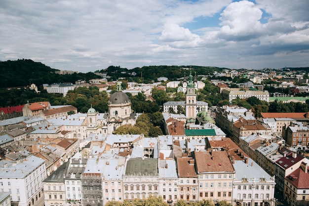 Telhados da velha cidade europeia