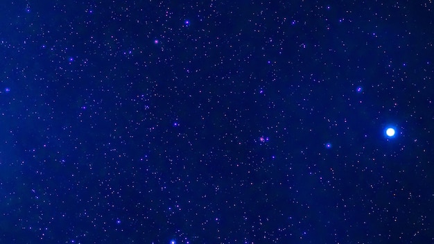 Foto tellar milky way en la noche con estrellas panorama del cielo estrellado azul oscuro