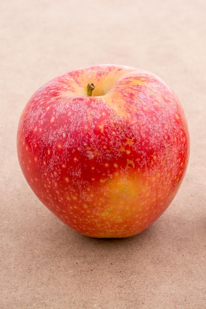 Tema de regreso a la escuela con una manzana