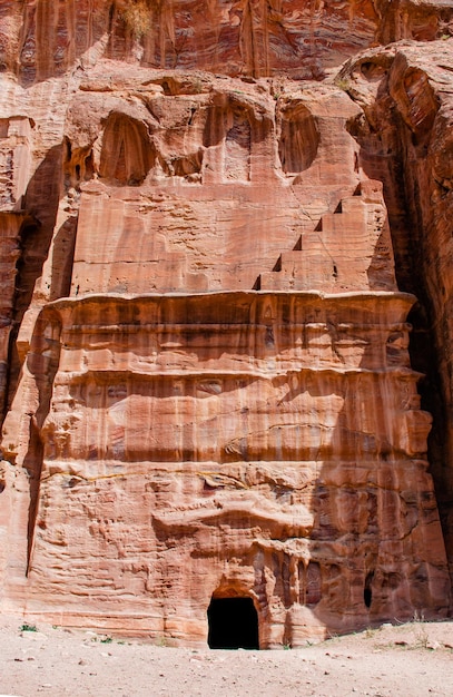 Tempel und Gräber in der antiken Architektur der Stadt Petra Jordan