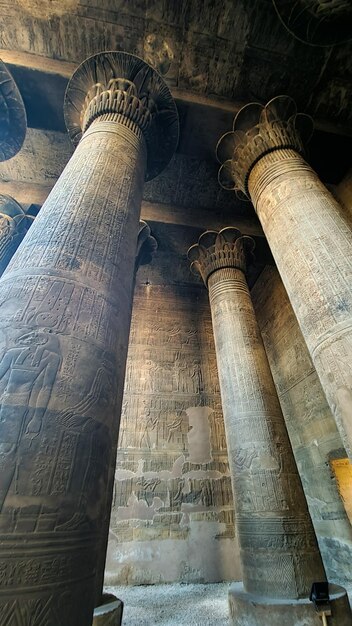 Tempel von Khnum Der Tempel von Esna, der dem Gott Khnum Ägypten gewidmet ist