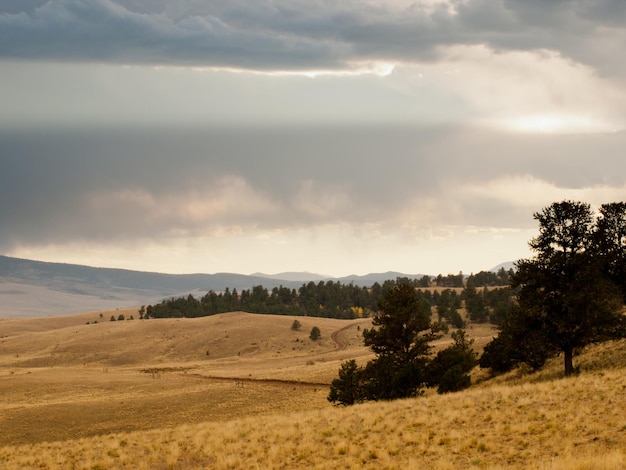 Tempestade na pradaria no Colorado.