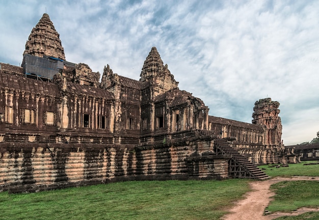 Templo antigo de Angkor Wat