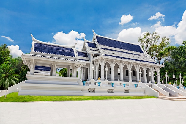 Templo blanco de belleza