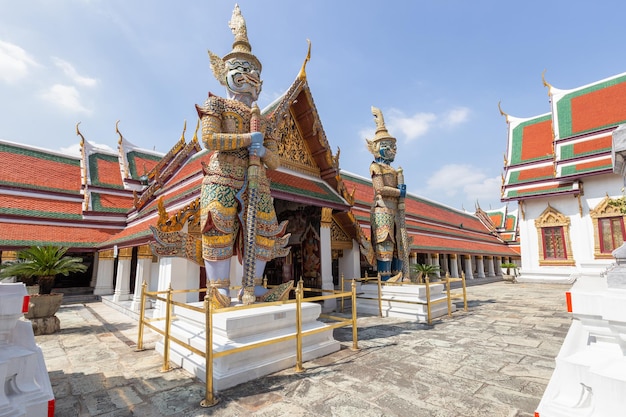 Templo del Buda Esmeralda o templo Wat Phra Kaew Bangkok Thailand