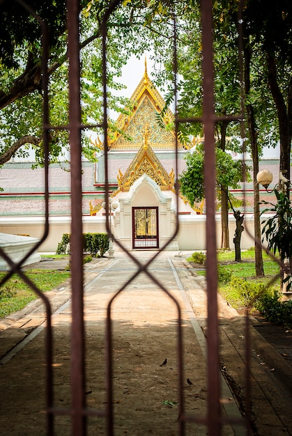 Templo budista em Bangkok, Tailândia