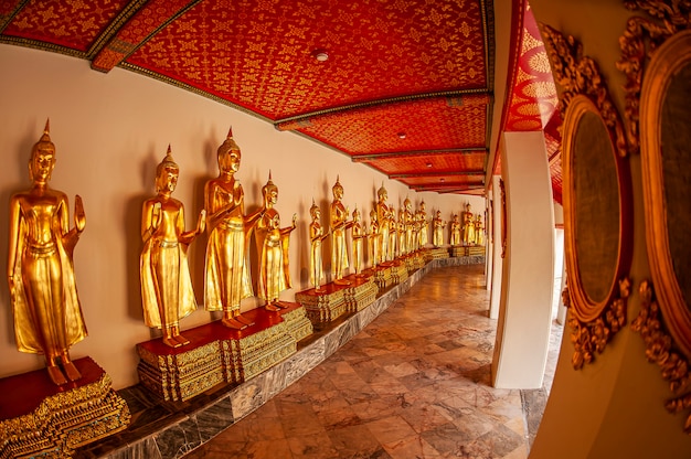 Templo budista em bangkok, tailândia