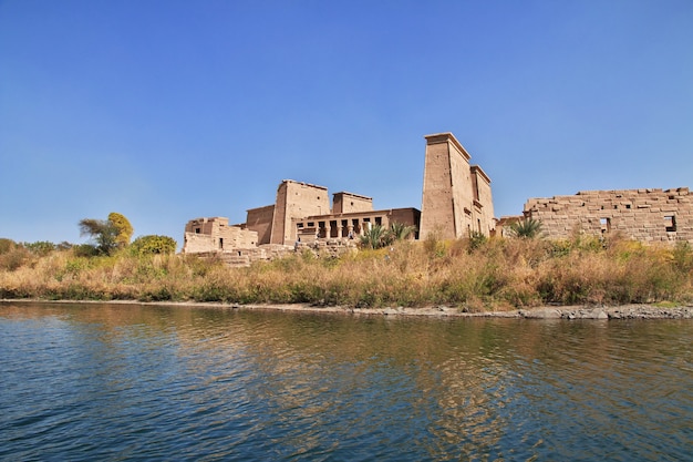 Templo de ísis na ilha de philae, no egito