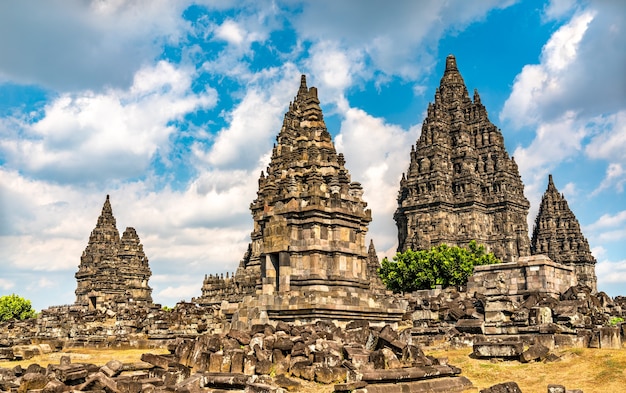 Templo de prambanan perto de yogyakarta. na indonésia