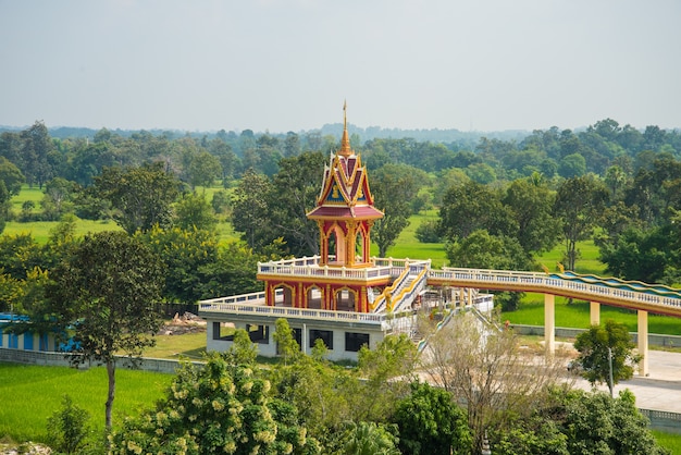 Templo em Tailândia, Wat Prathat Ruang Rong, Tailândia.