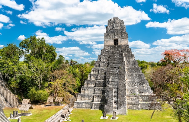 Templo del Gran Jaguar en Tikal. Patrimonio mundial de la UNESCO en Guatemala